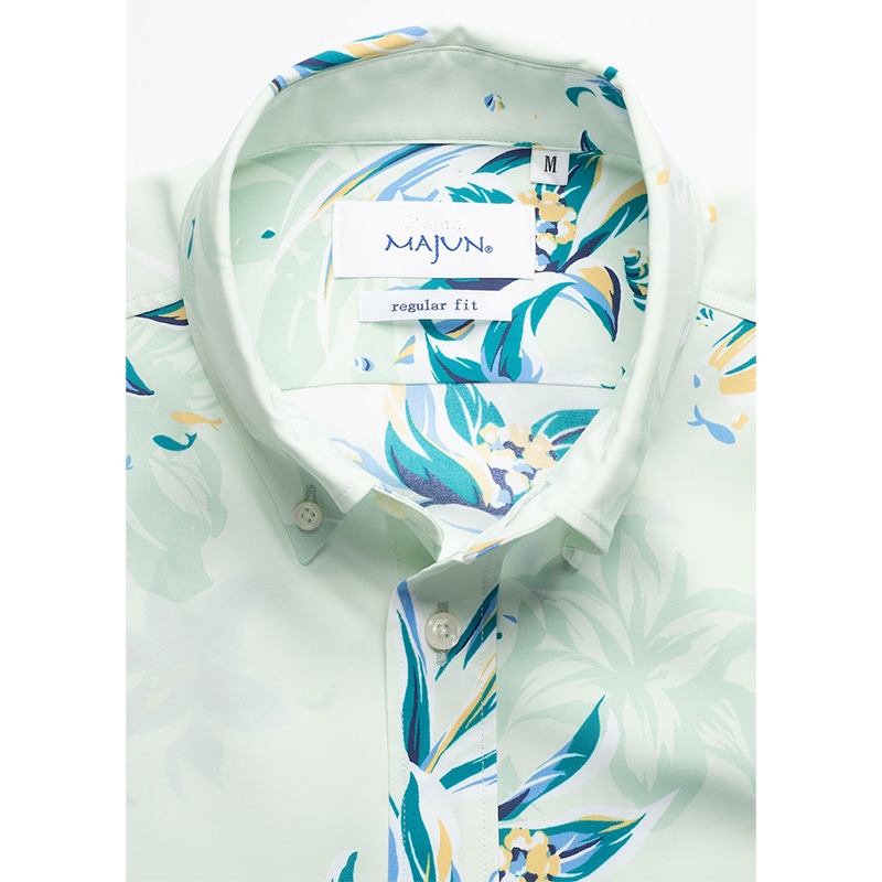 ライトグリーン