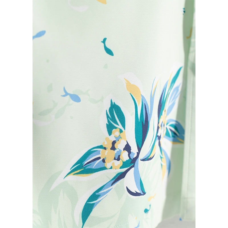 ライトグリーン